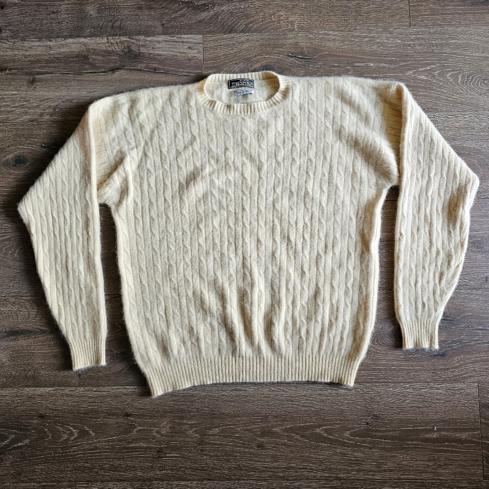 100% Cashmere Old School Bespoke Light  Yellow / Cream Soft Fuzzy Sweater